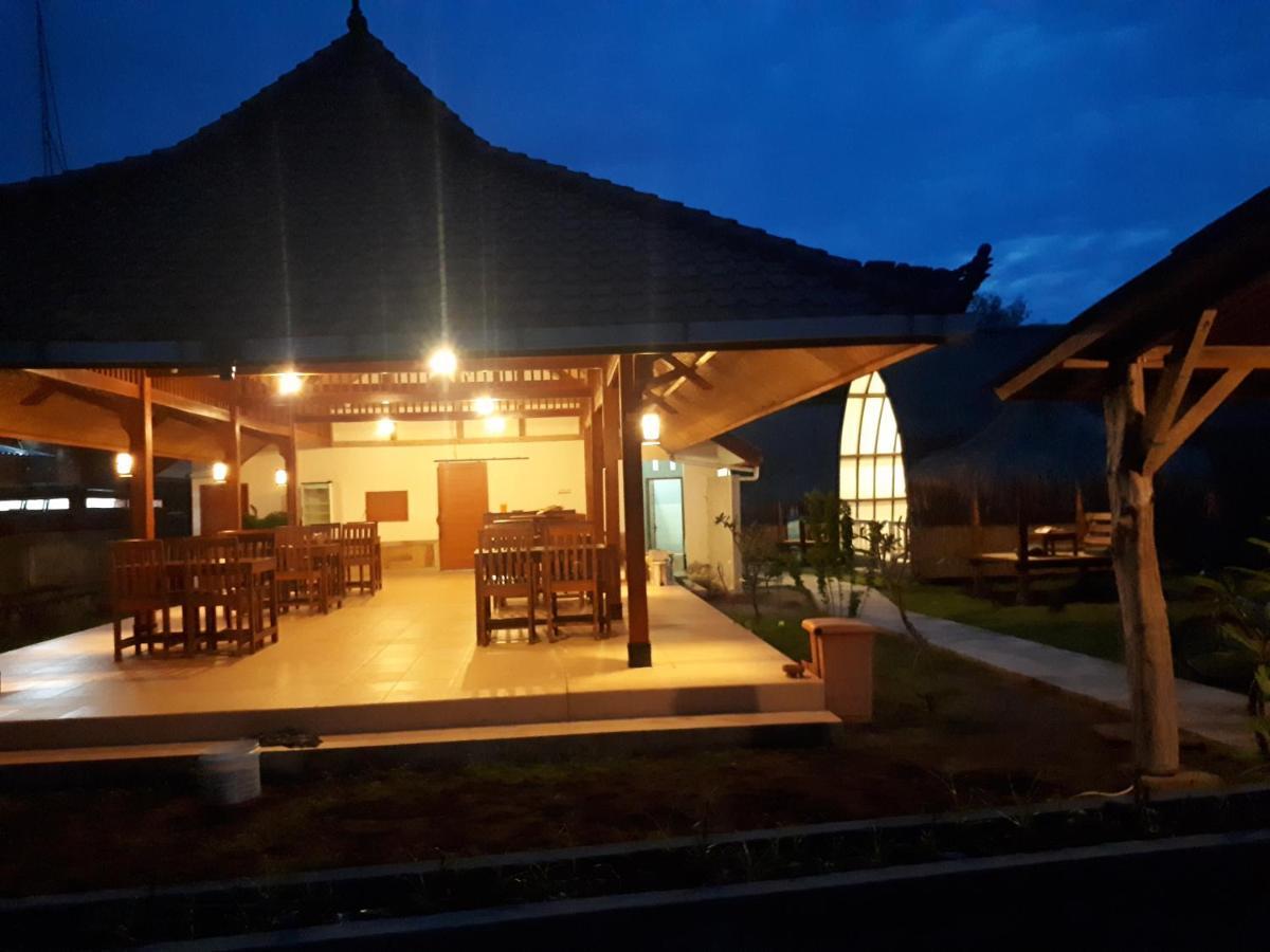 Coco Bale Hotel Gili Meno Bagian luar foto