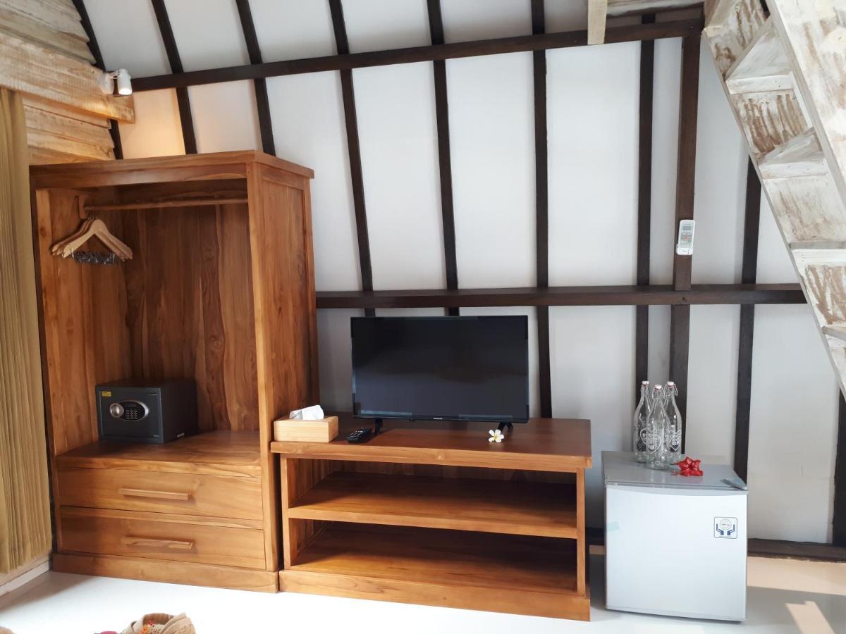Coco Bale Hotel Gili Meno Bagian luar foto